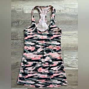 Lululemon Pink Camo Cool Racerback Tank Sz.4